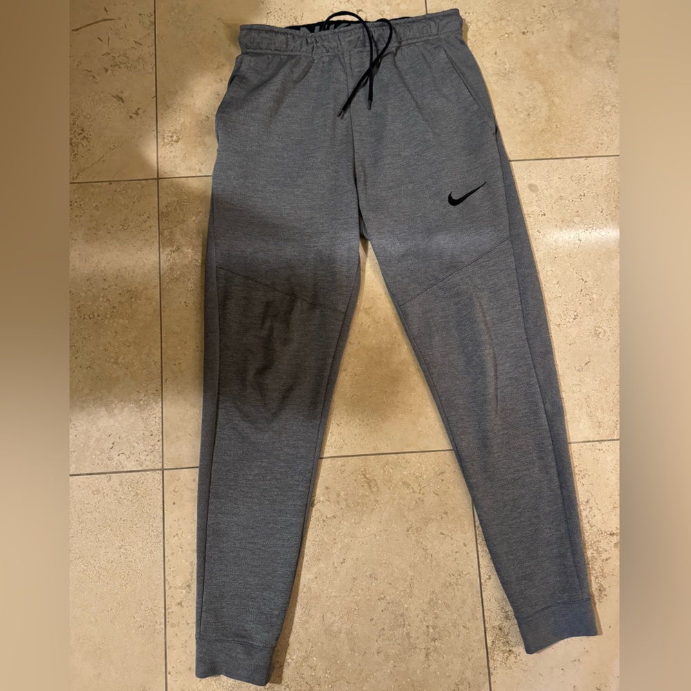 Nike men’s dri fit joggers